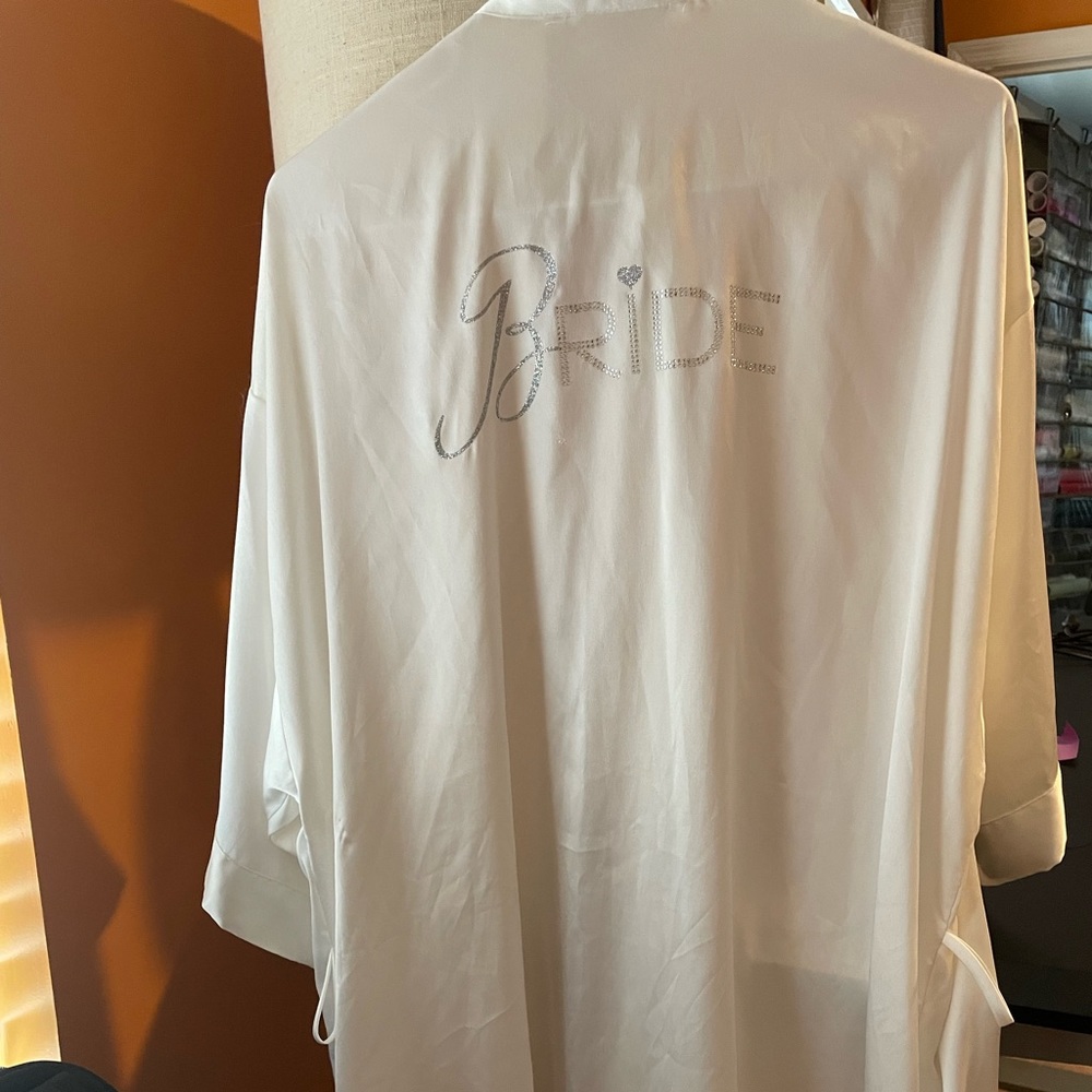 Victoria Secret Bride Robe - Picture 2 of 3